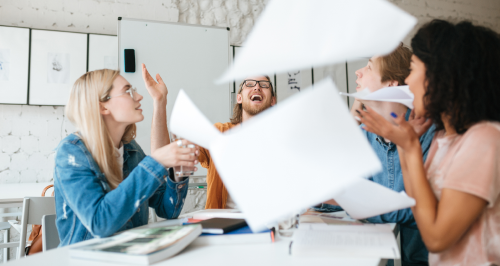 Отмена подтверждения вида деятельности в СФР с 2026 года: как теперь устанавливают тариф взносов на травматизм и кому всё же придется сдавать документы